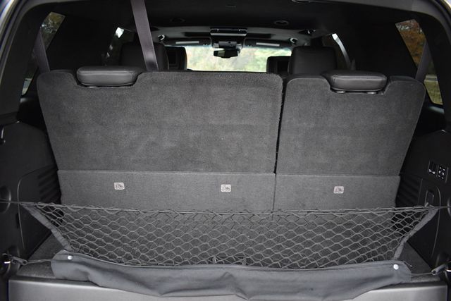 2016 Cadillac Escalade 4WD 4dr Platinum - 22948641 - 26