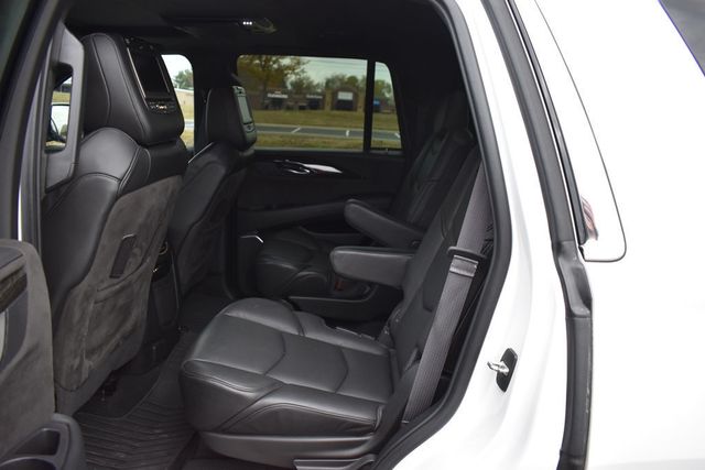 2016 Cadillac Escalade 4WD 4dr Platinum - 22948641 - 38