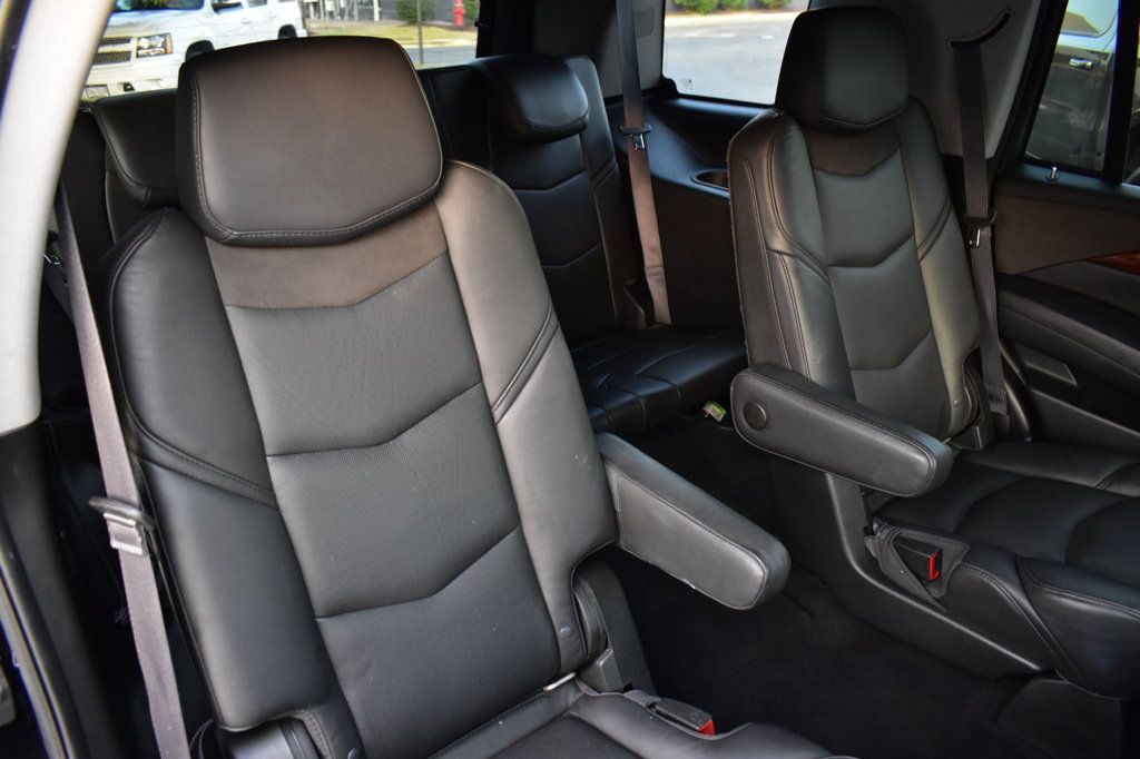 2016 Cadillac Escalade Premium photo 23