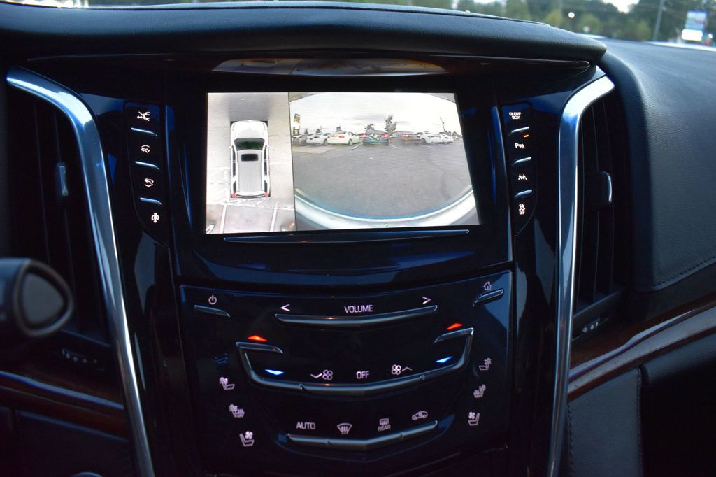 2016 Cadillac Escalade Premium photo 33