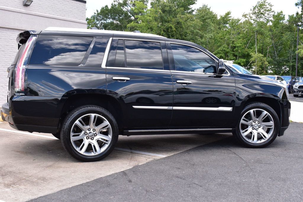 2016 Cadillac Escalade Premium photo 4