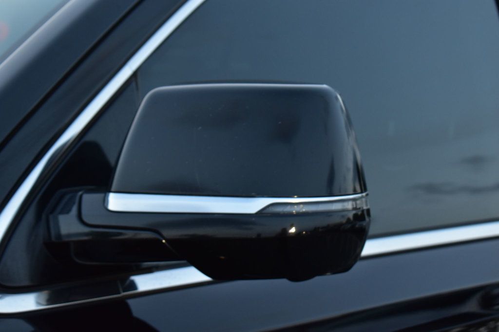 2016 Cadillac Escalade Premium photo 59
