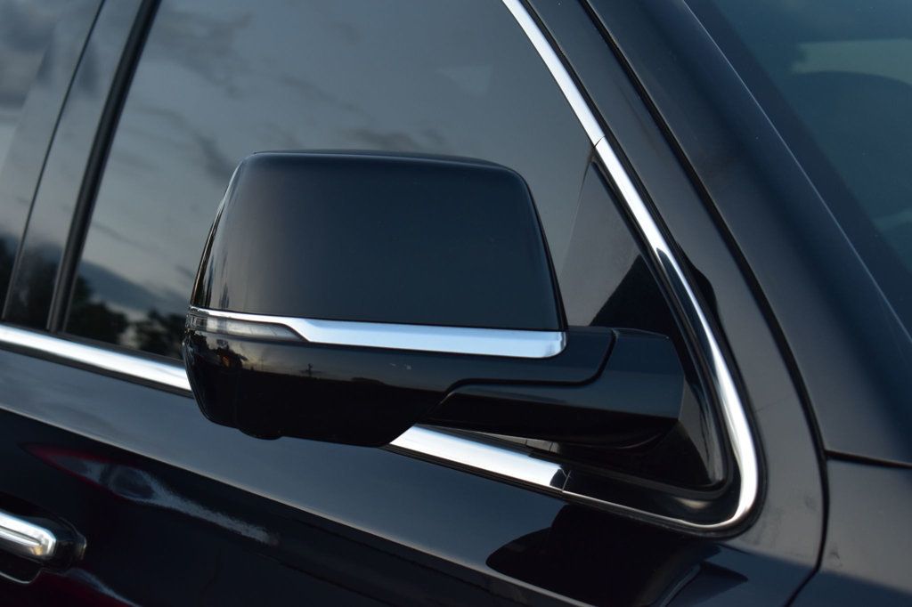 2016 Cadillac Escalade Premium photo 60