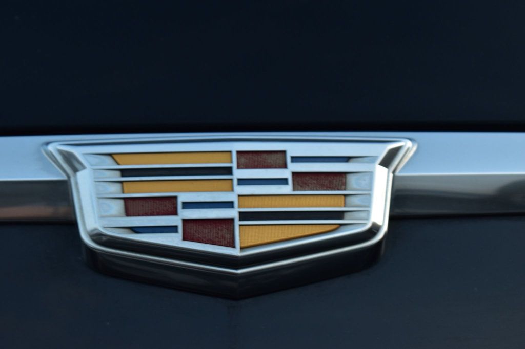 2016 Cadillac Escalade Premium photo 62