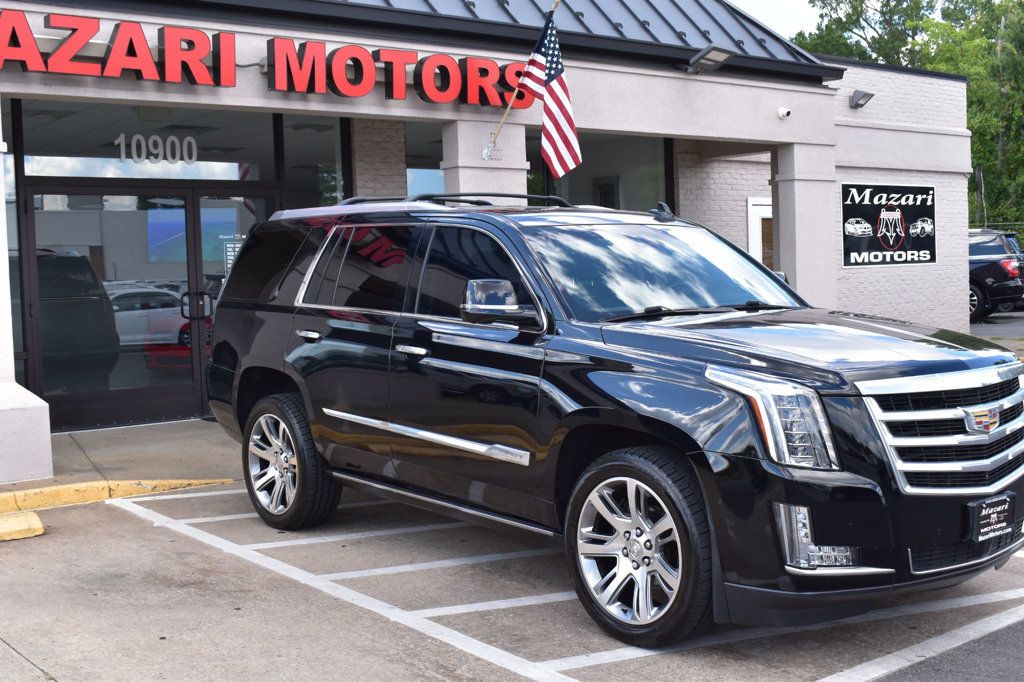 2016 Cadillac Escalade Premium photo 9