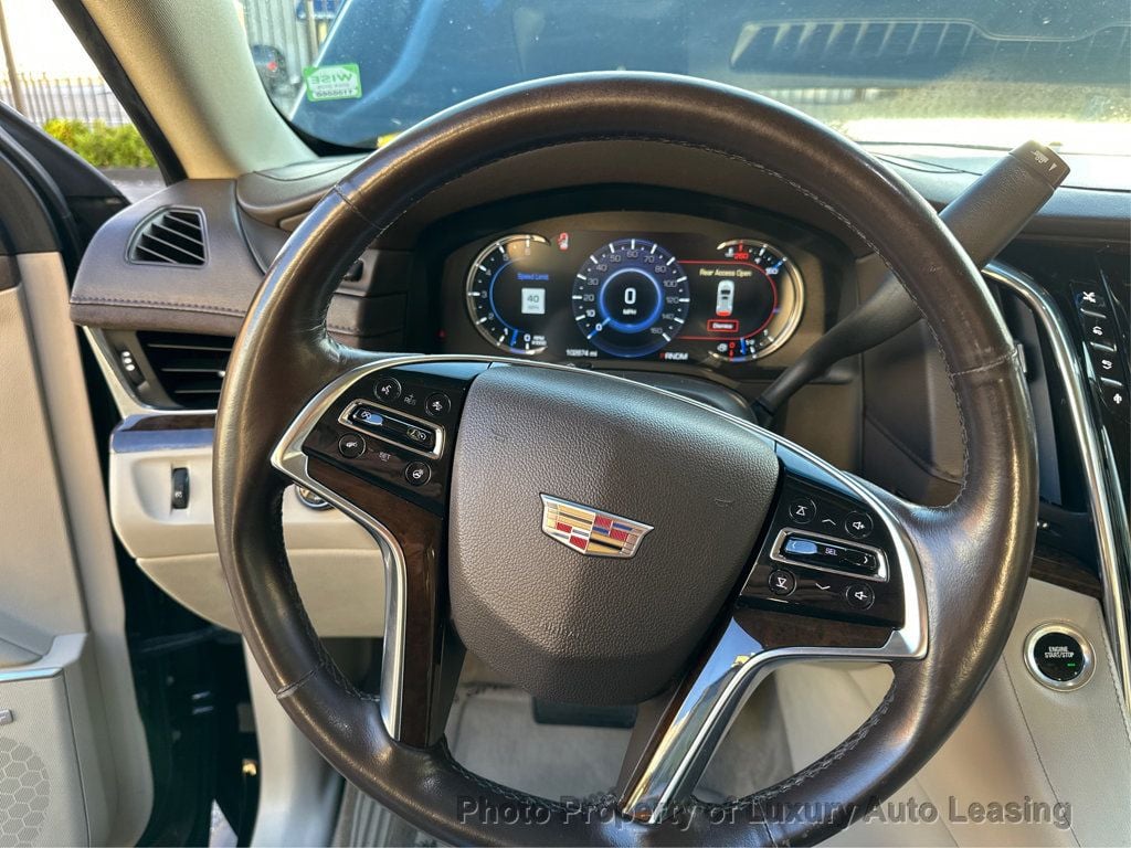 2016 Cadillac Escalade Premium photo 16