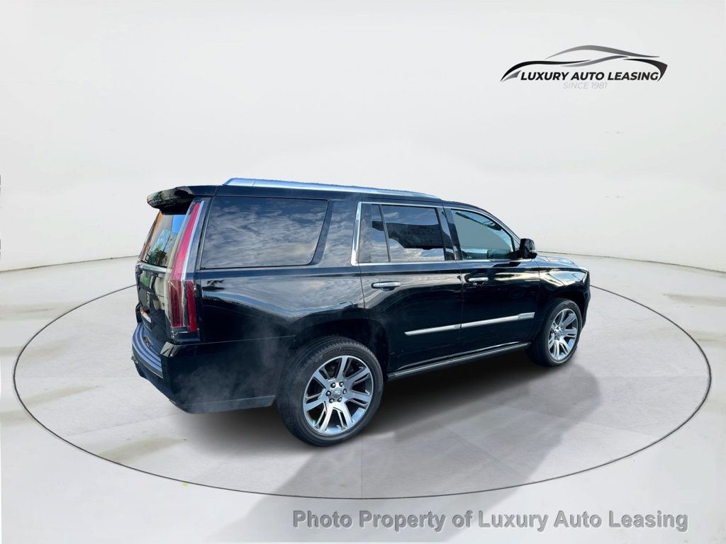 2016 Cadillac Escalade Premium photo 3