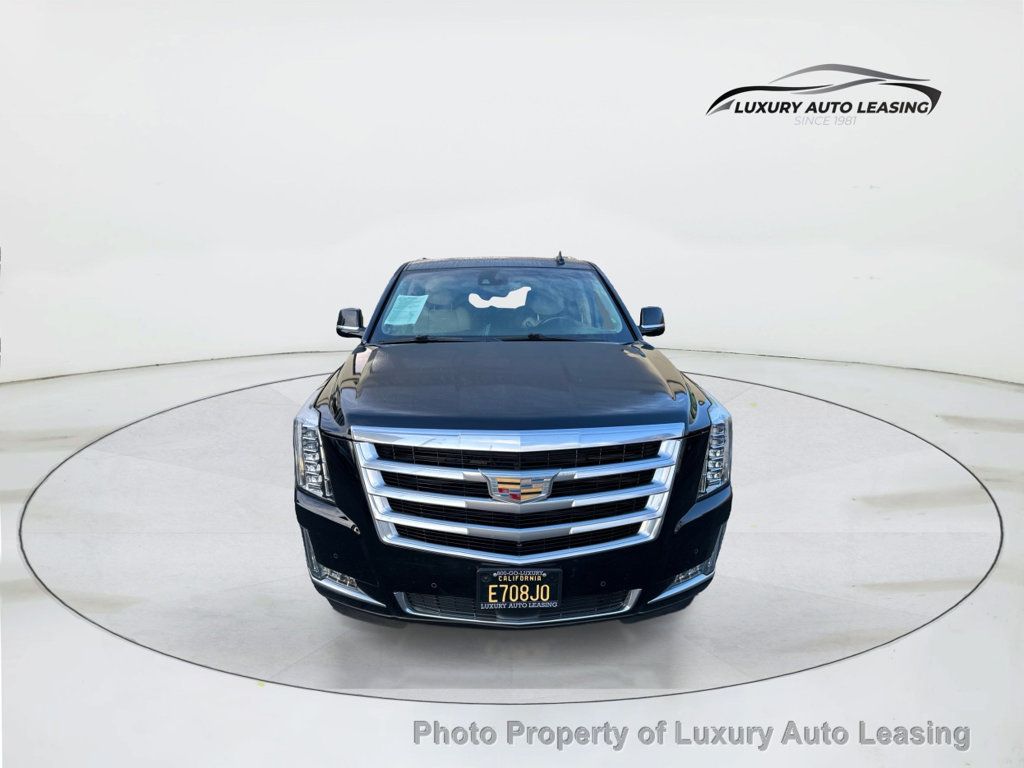 2016 Cadillac Escalade Premium photo 8