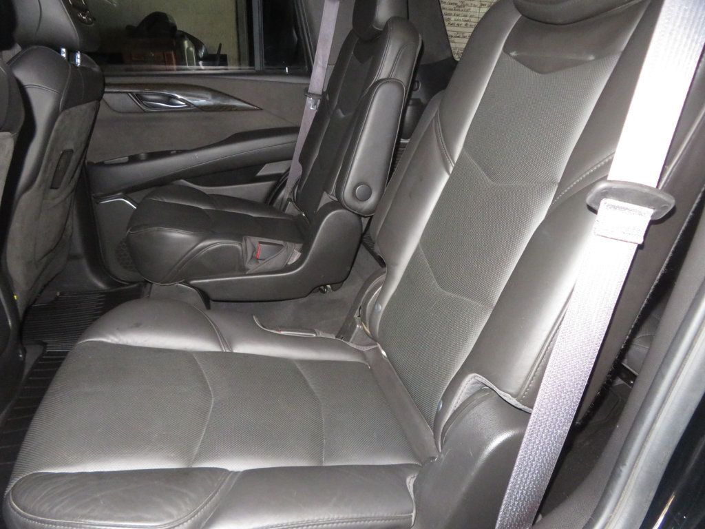 2016 Cadillac Escalade EXTRA CLEAN PLATINUM ESCALDE 4X4 2OWNER 4X4 6.2  - 22977733 - 22
