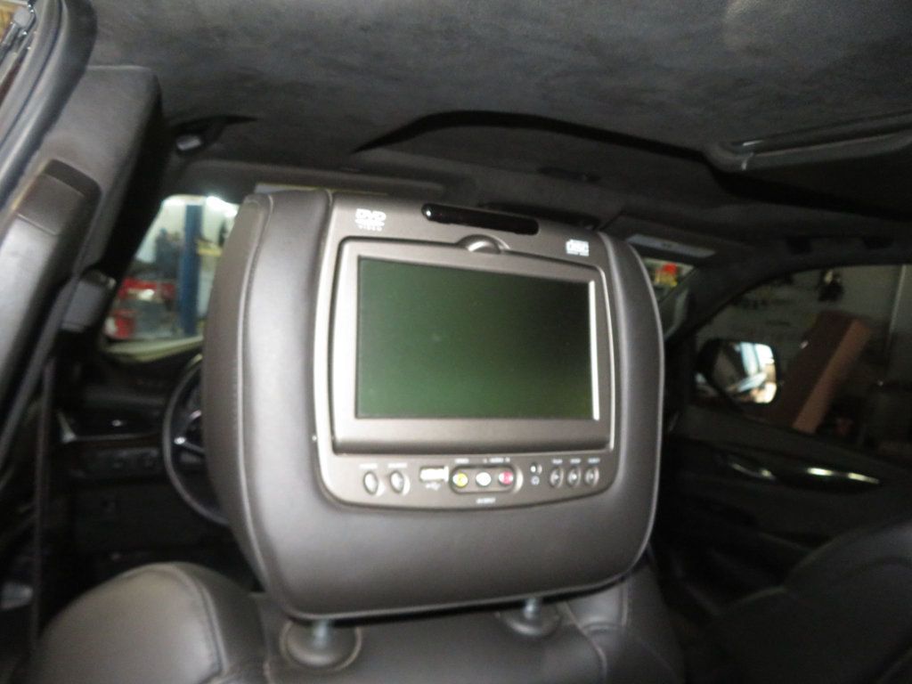 2016 Cadillac Escalade EXTRA CLEAN PLATINUM ESCALDE 4X4 2OWNER 4X4 6.2  - 22977733 - 23