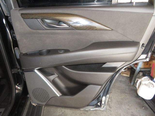 2016 Cadillac Escalade EXTRA CLEAN PLATINUM ESCALDE 4X4 2OWNER 4X4 6.2  - 22977733 - 26