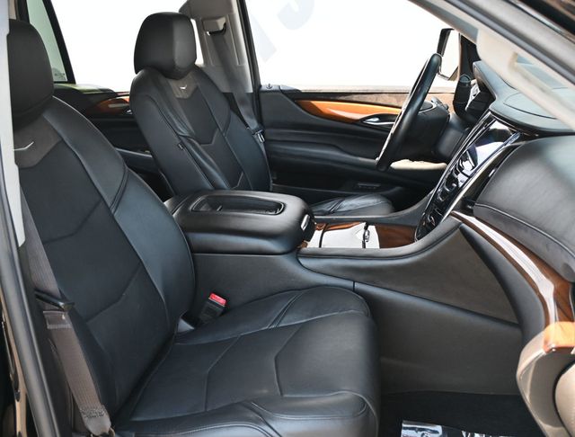 2016 Cadillac Escalade Luxury Collection - 23036574 - 11