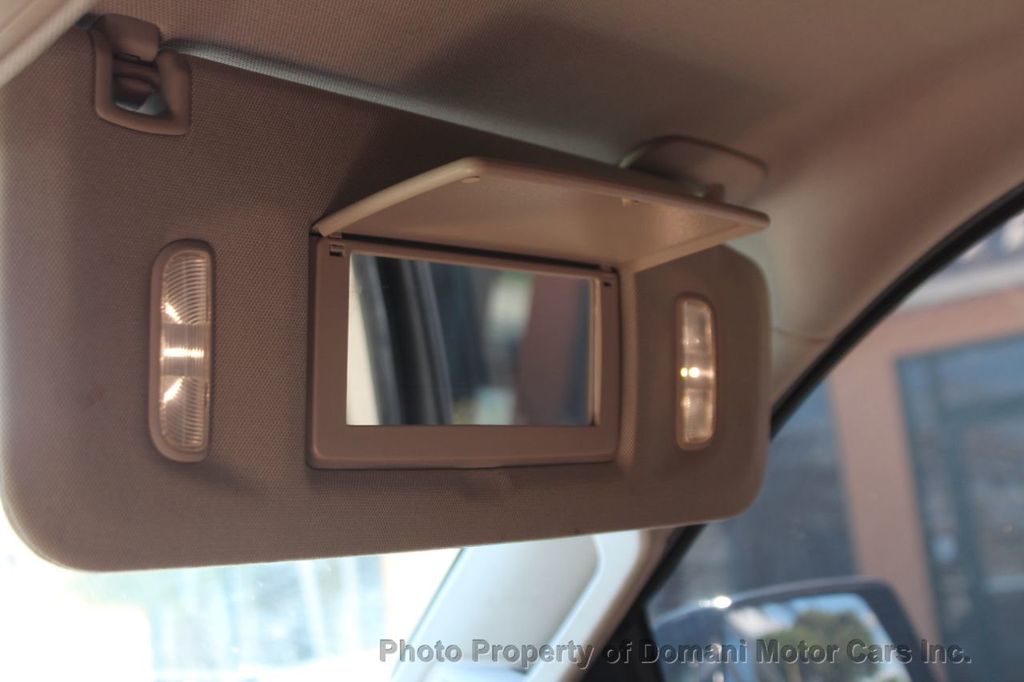 2016 Cadillac Escalade Luxury photo 10