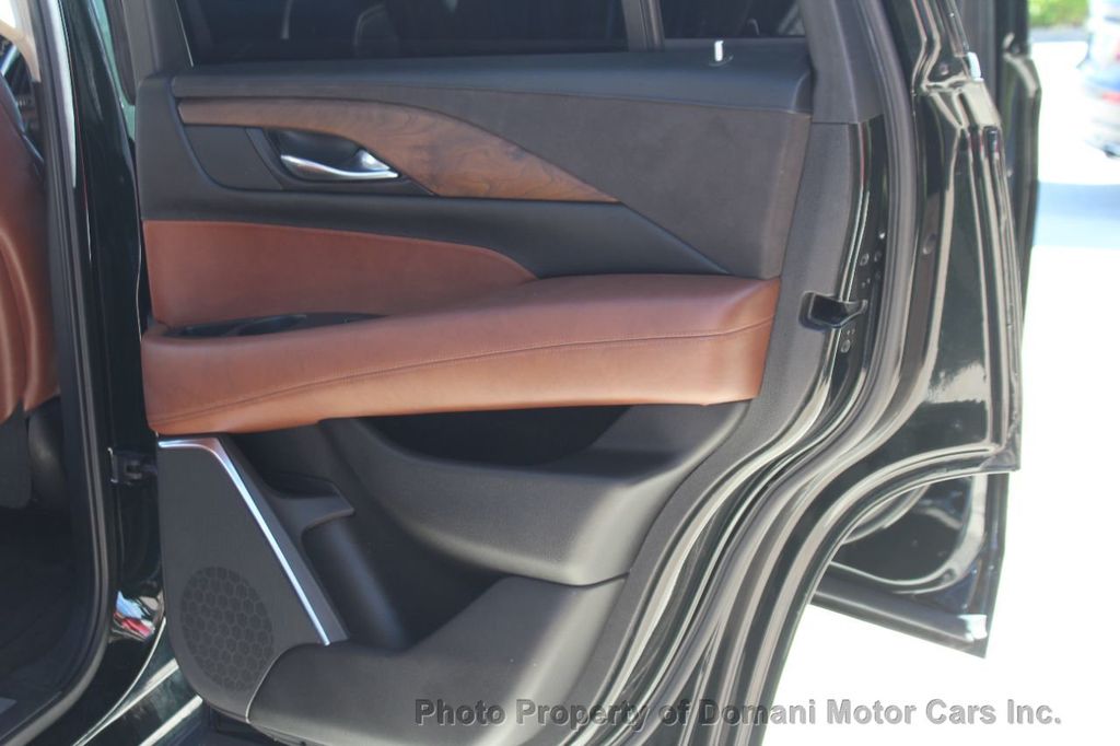 2016 Cadillac Escalade Luxury photo 18