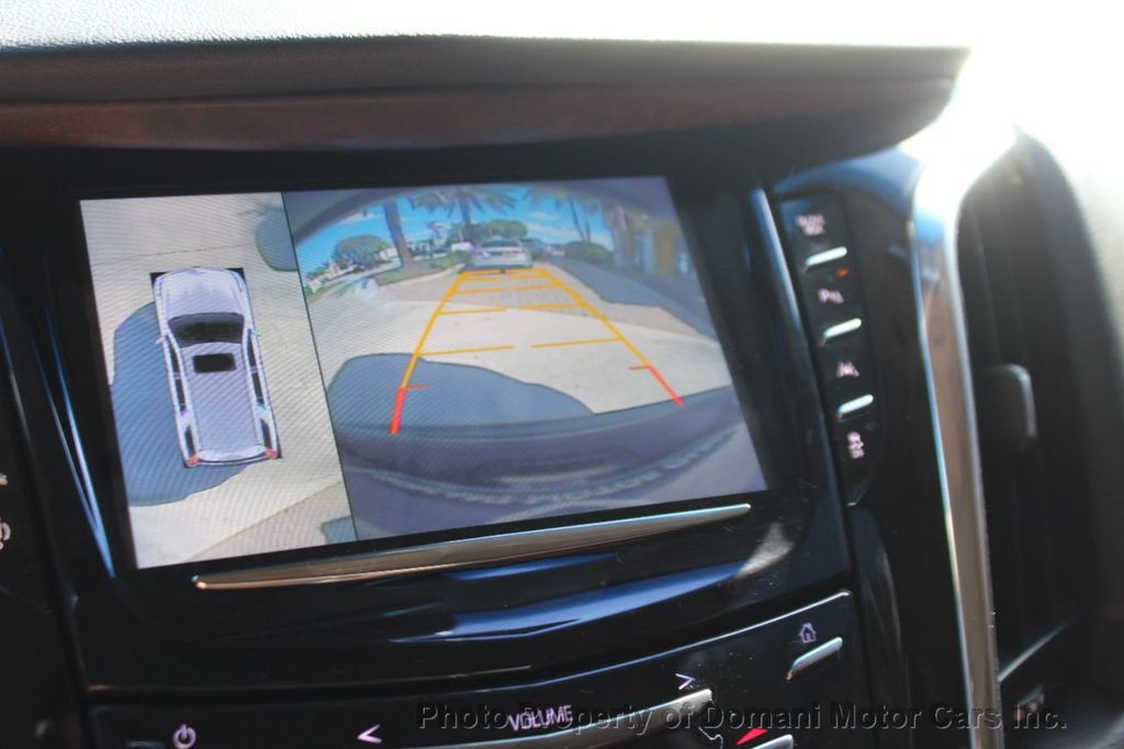 2016 Cadillac Escalade Luxury photo 42