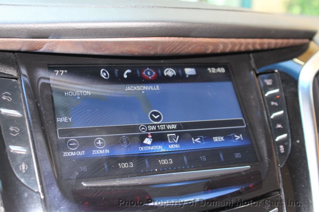 2016 Cadillac Escalade Luxury photo 48