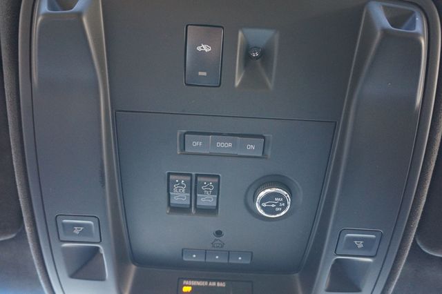 2016 Cadillac Escalade PLATINUM, 4X4, PREMIUM WHEELS, MOON ROOF, LEATHER SEATS, TOW PKG - 23004926 - 41