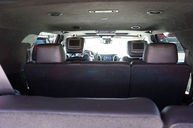 2016 Cadillac Escalade PLATINUM, 4X4, PREMIUM WHEELS, MOON ROOF, LEATHER SEATS, TOW PKG - 23004926 - 8