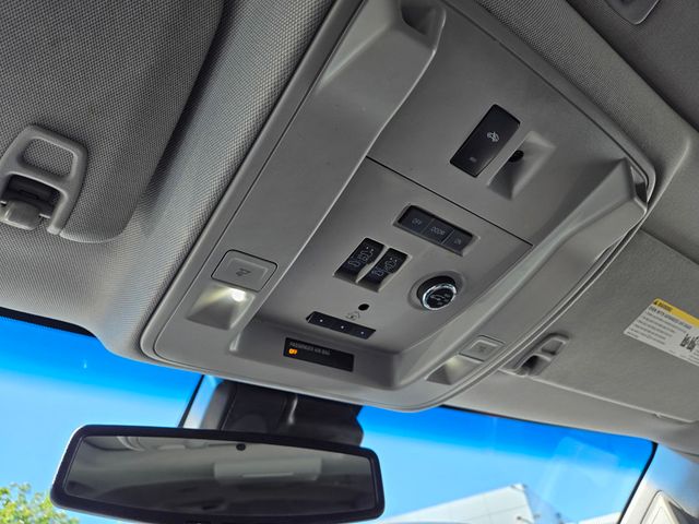 2016 Cadillac Escalade ESV 4WD 4dr Luxury Collection - 22997351 - 21