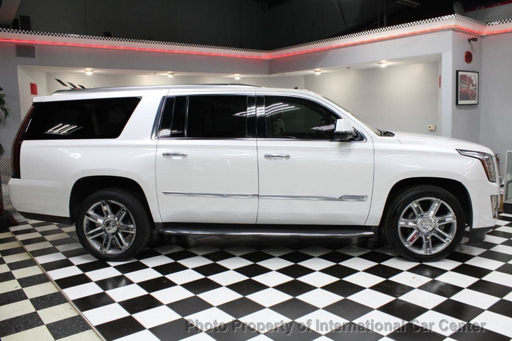 2016 Cadillac Escalade ESV 4WD 4dr Luxury Collection - 22687830 - 2