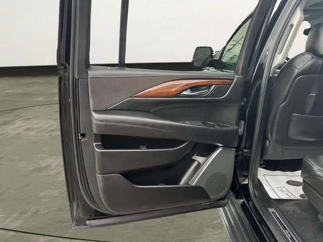 2016 Cadillac Escalade ESV 4WD 4dr Luxury Collection - 23004544 - 11