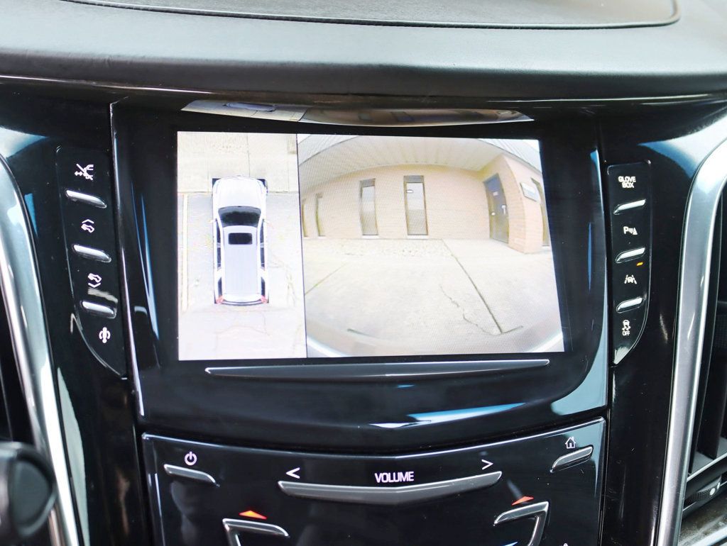 2016 Cadillac Escalade ESV Platinum photo 15