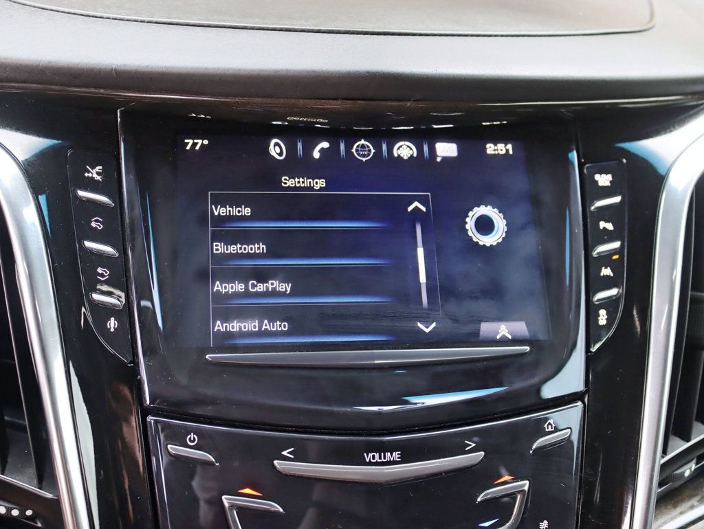 2016 Cadillac Escalade ESV Platinum photo 16
