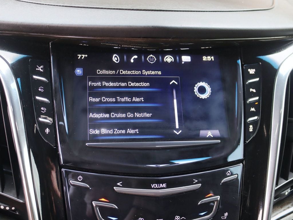 2016 Cadillac Escalade ESV Platinum photo 17