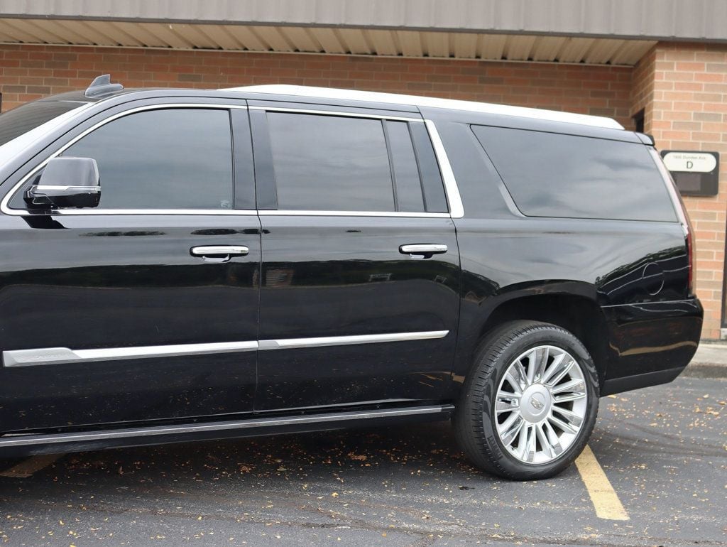 2016 Cadillac Escalade ESV Platinum photo 2