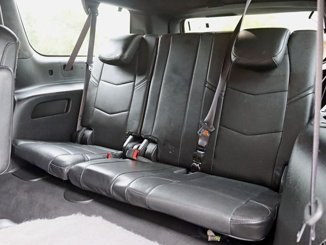 2016 Cadillac Escalade ESV 4WD 4dr Platinum - 22918437 - 26