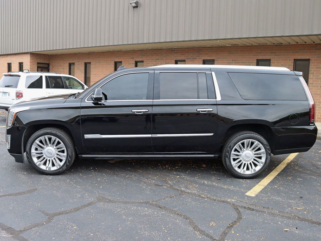 2016 Cadillac Escalade ESV Platinum photo 8