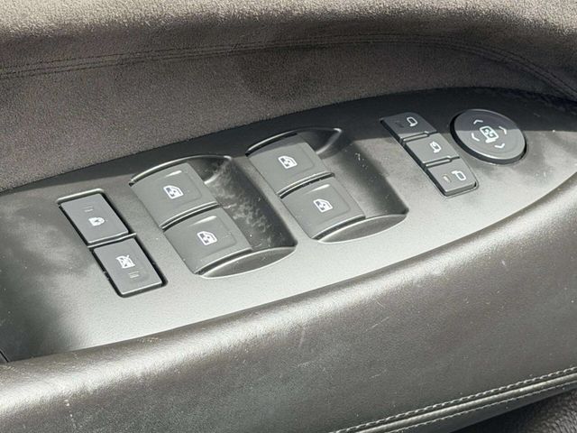 2016 Cadillac Escalade ESV 4WD 4dr Platinum - 23028719 - 18