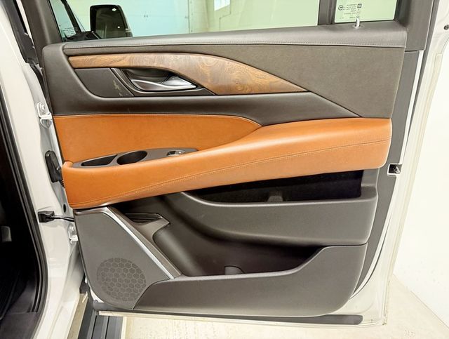 2016 Cadillac Escalade ESV 4WD 4dr Premium Collection - 22960869 - 47