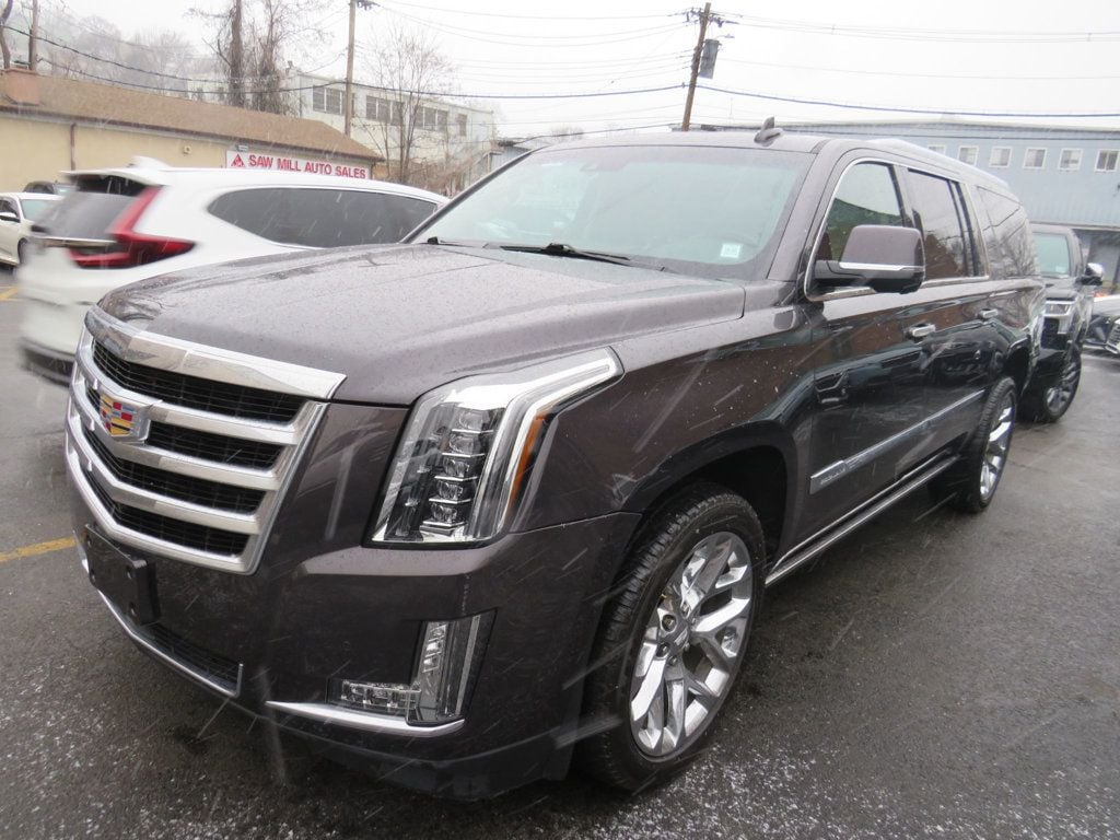 2016 Cadillac Escalade ESV 4WD 4dr Premium Collection(clear title) - 22973545 | Video 1