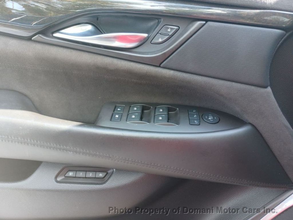 2016 Cadillac Escalade ESV Platinum photo 12