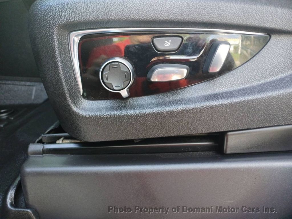 2016 Cadillac Escalade ESV Platinum photo 13