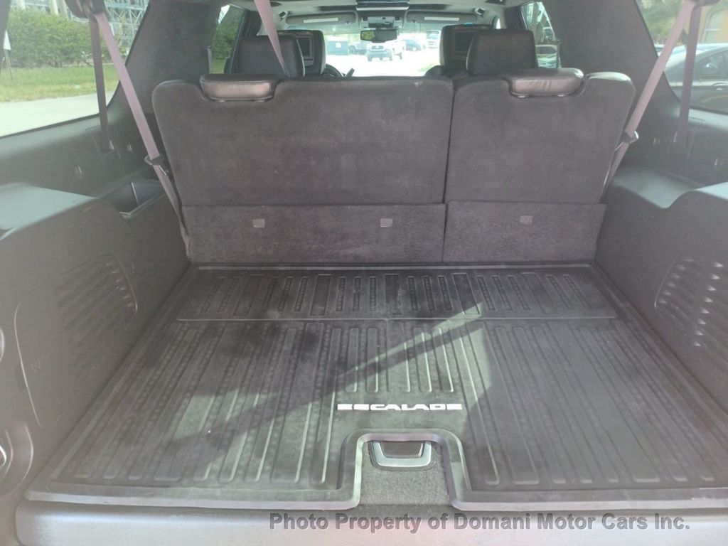 2016 Cadillac Escalade ESV Platinum photo 20