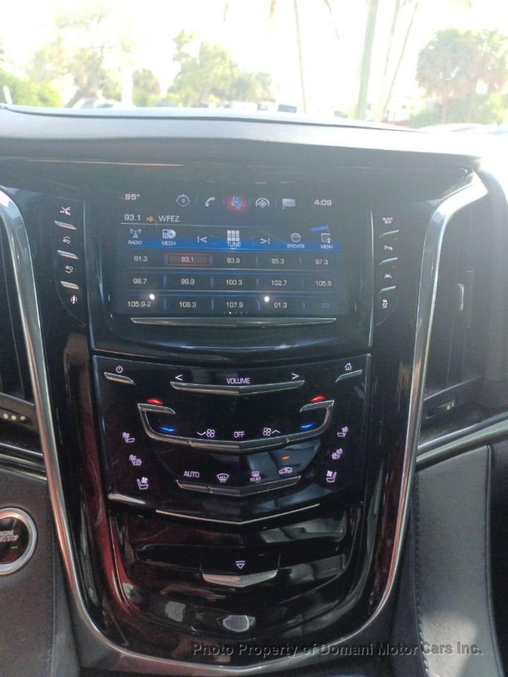 2016 Cadillac Escalade ESV Platinum photo 25