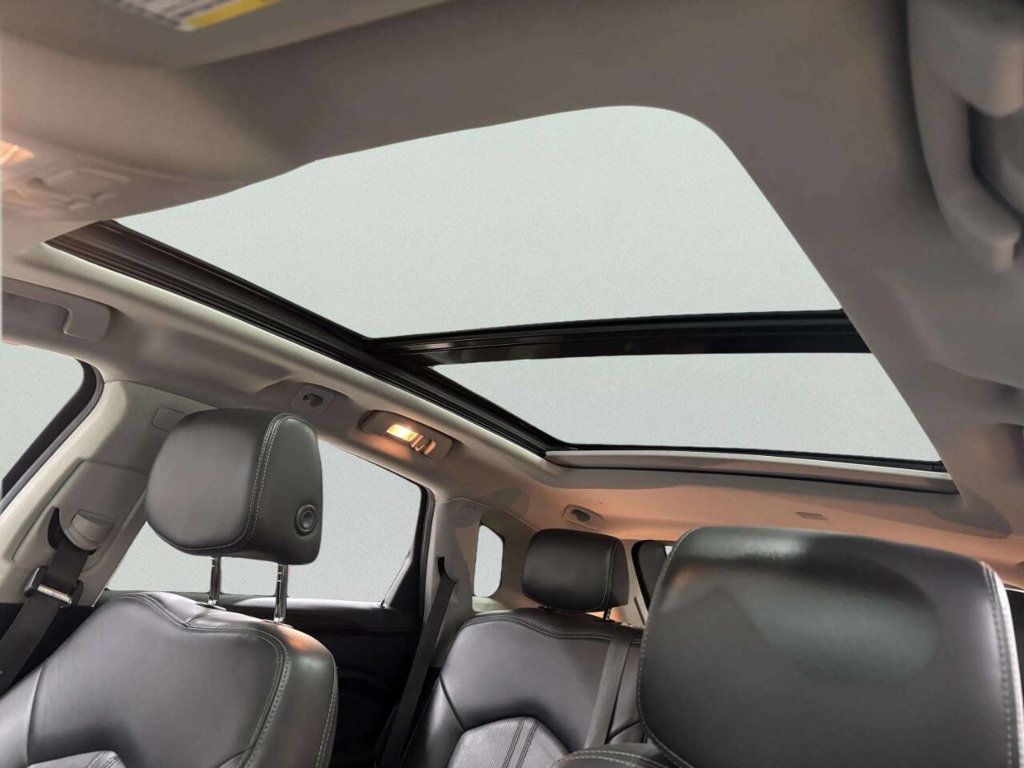 2016 Cadillac SRX AWD 4dr Luxury Collection - 23001752 - 13