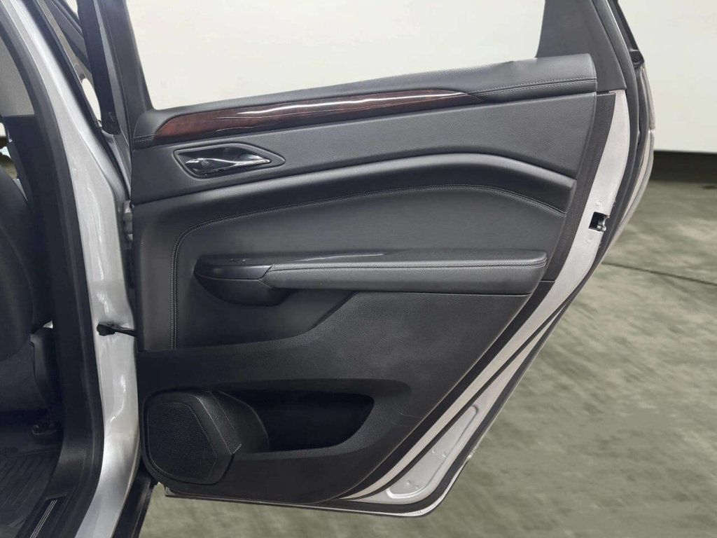 2016 Cadillac SRX AWD 4dr Luxury Collection - 23001752 - 18