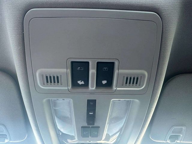 2016 Cadillac SRX FWD 4dr Luxury Collection - 23017465 - 31