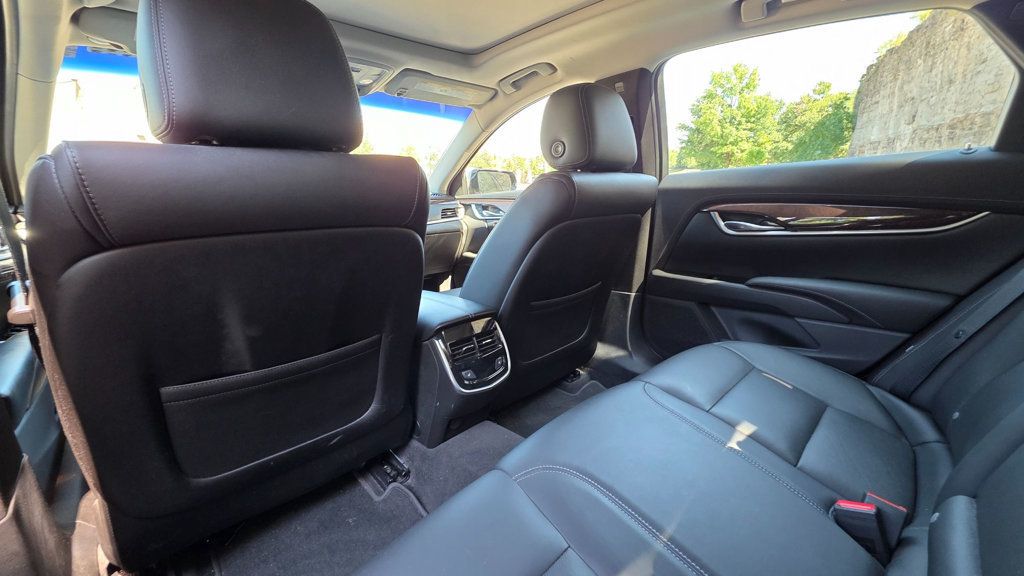 2016 Cadillac XTS 2016 Cadillac XTS Luxury - 1 Owner - Tennessee Vehicle - 23075030 - 38
