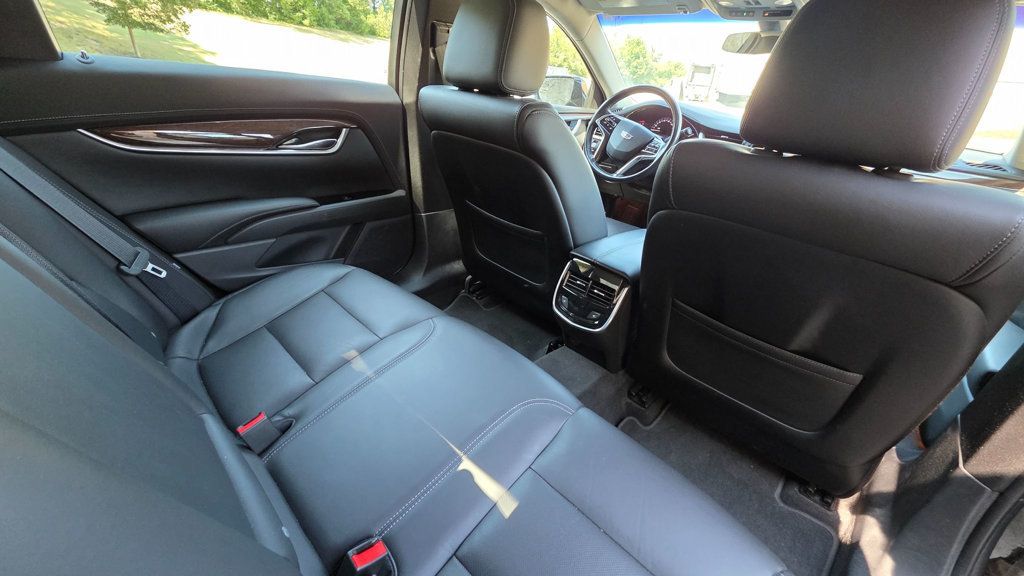 2016 Cadillac XTS 2016 Cadillac XTS Luxury - 1 Owner - Tennessee Vehicle - 23075030 - 43
