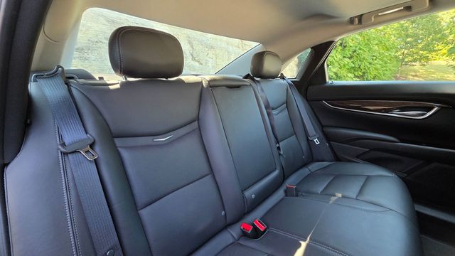 2016 Cadillac XTS 2016 Cadillac XTS Luxury - 1 Owner - Tennessee Vehicle - 23075030 - 44