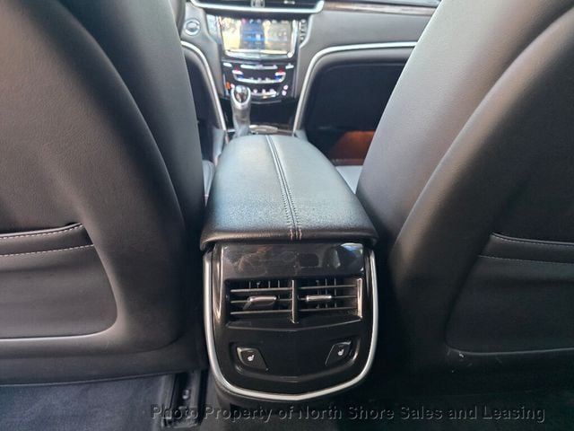 2016 Cadillac XTS 4dr Sedan Luxury Collection FWD - 23037790 - 10