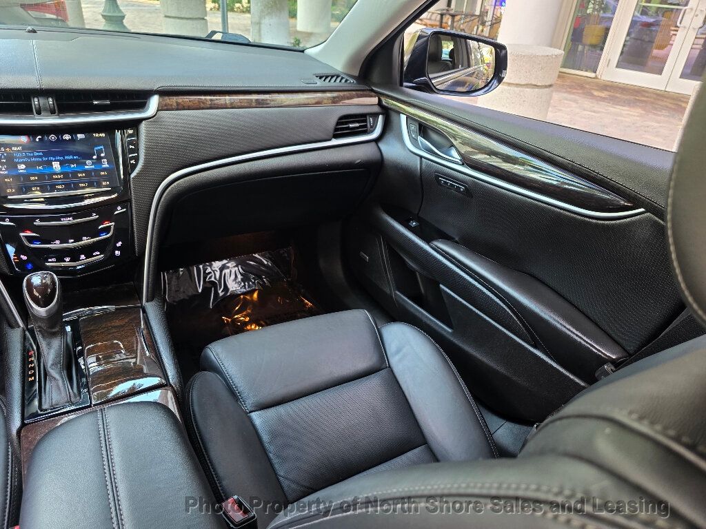2016 Cadillac XTS 4dr Sedan Luxury Collection FWD - 23037790 - 11