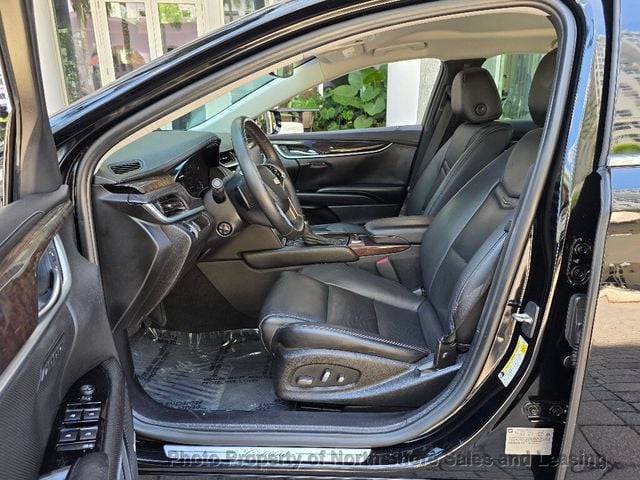 2016 Cadillac XTS 4dr Sedan Luxury Collection FWD - 23037790 - 13