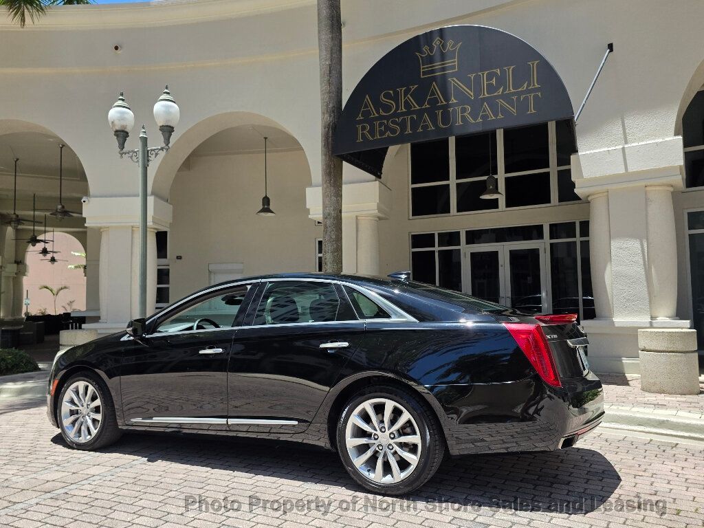 2016 Cadillac XTS 4dr Sedan Luxury Collection FWD - 23037790 - 39