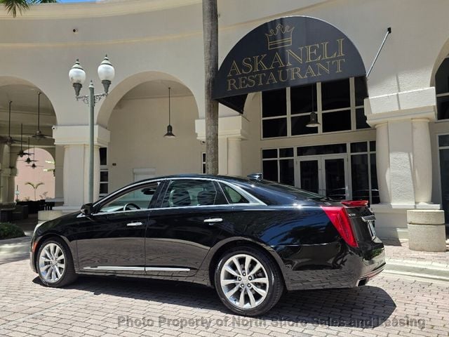 2016 Cadillac XTS 4dr Sedan Luxury Collection FWD - 23037790 - 39