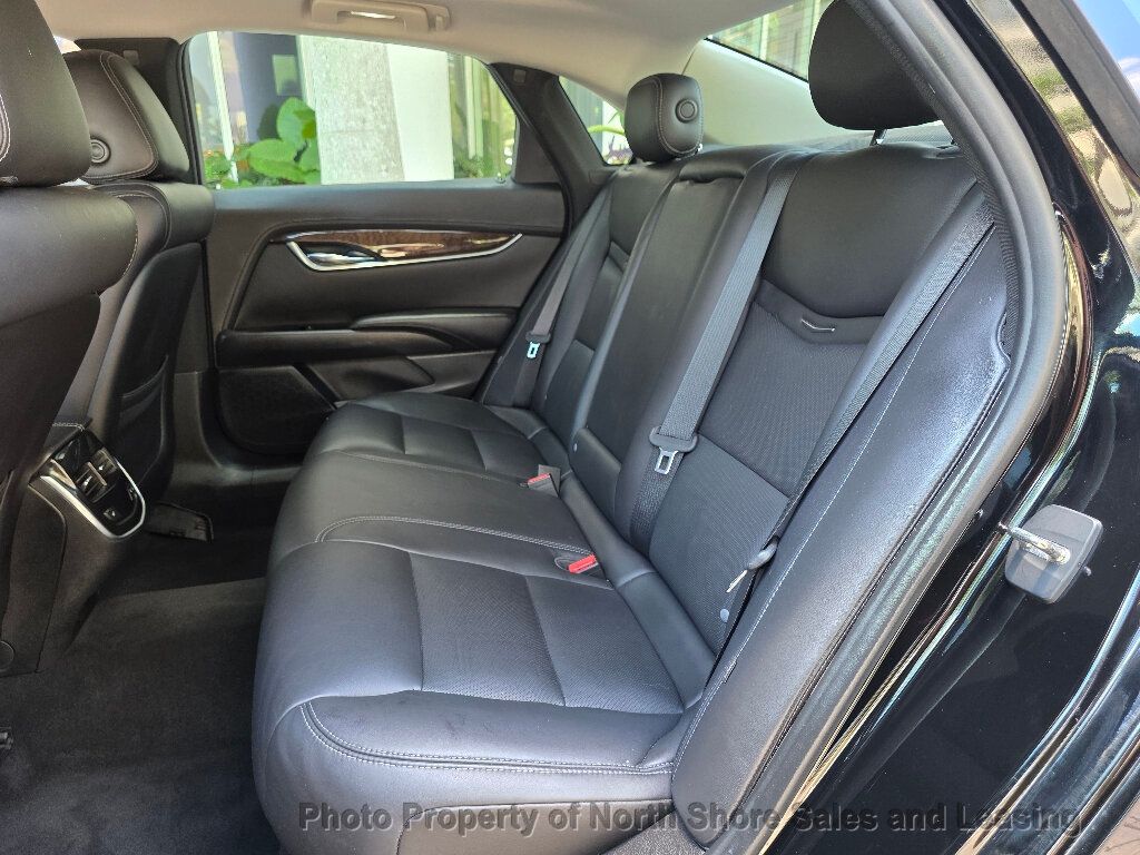 2016 Cadillac XTS 4dr Sedan Luxury Collection FWD - 23037790 - 44